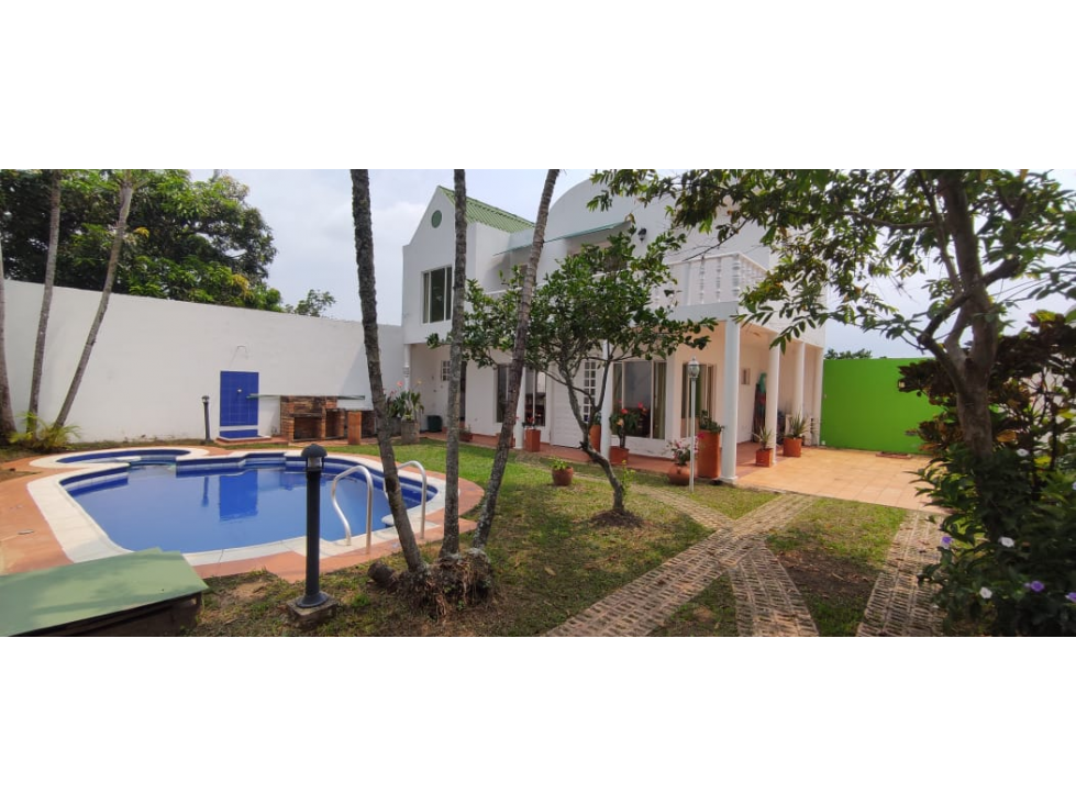 Venta casa campestre urbana de 250 M2 en 699 mill en La Mesa Cund — foto 2