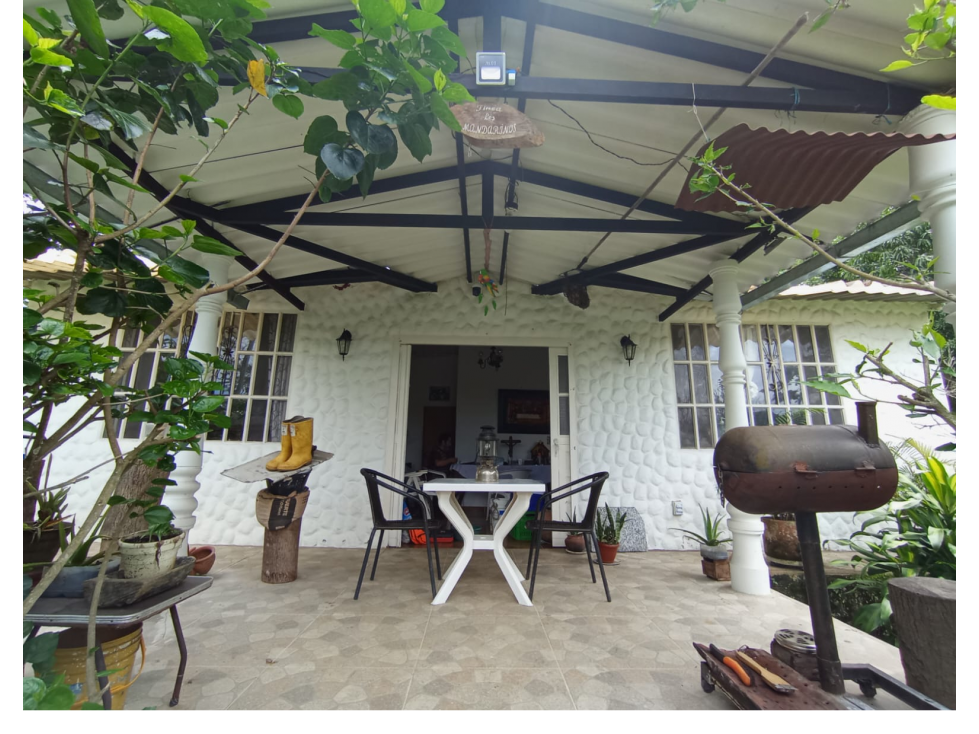 Venta de casalote de 1600 M2 en 379 mill en Tena Cund COL - 1