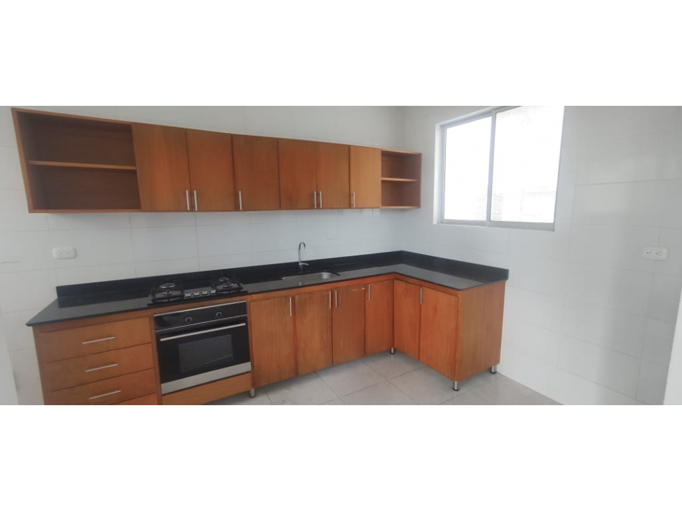 Casalote en conjunto de 450 M2 en 595 mill en La Mesa Cund, COL — foto 4