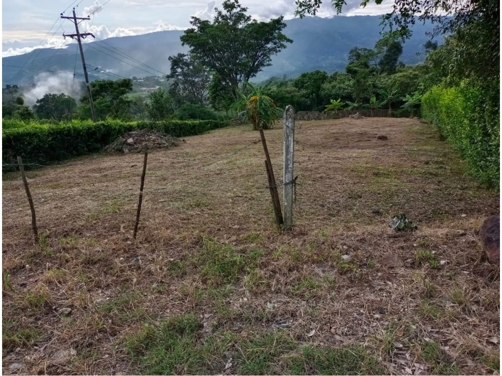 Se vende lote de 1080 M2 en 350 mill negoc, en La Mesa Cund, COL. — foto 3