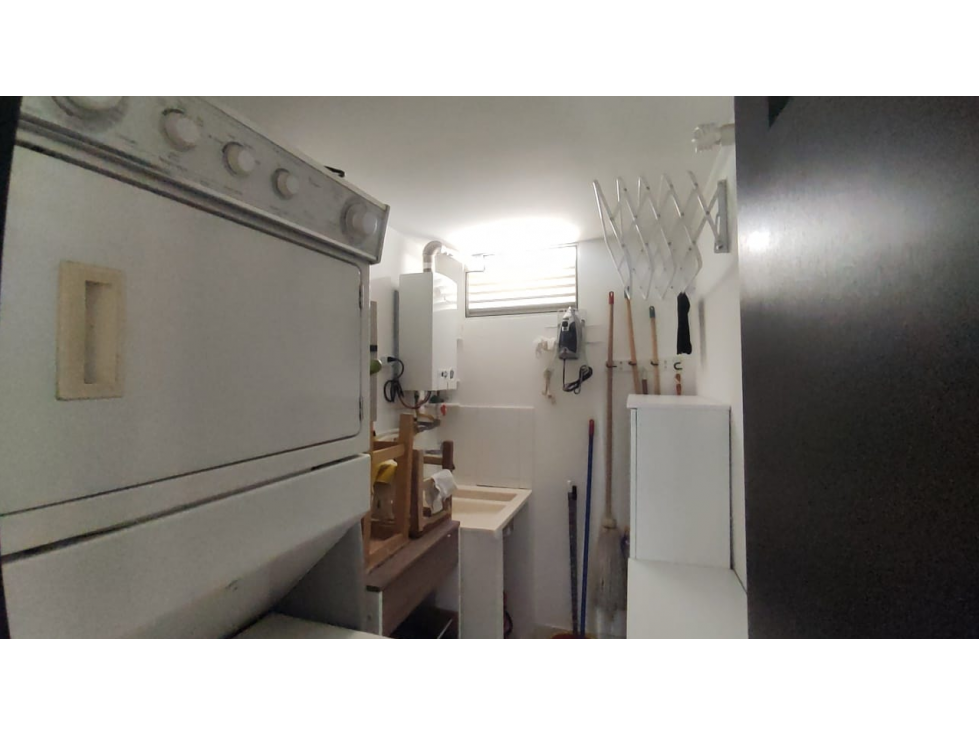 Se vende penthouse de 178 M2 en 700 mill en La Mesa Cund, COL. — foto 6