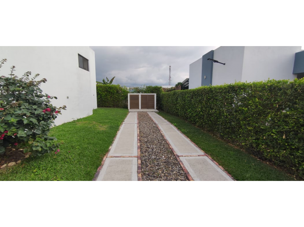Venta de casa urbana de 467 M2 en 680 mill en La Mesa Cund — foto 3