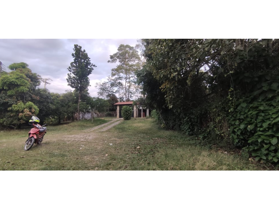 Lote de 1596 M2 en urbanización, en 169 mill en La Mesa Cund, COL. — foto 3