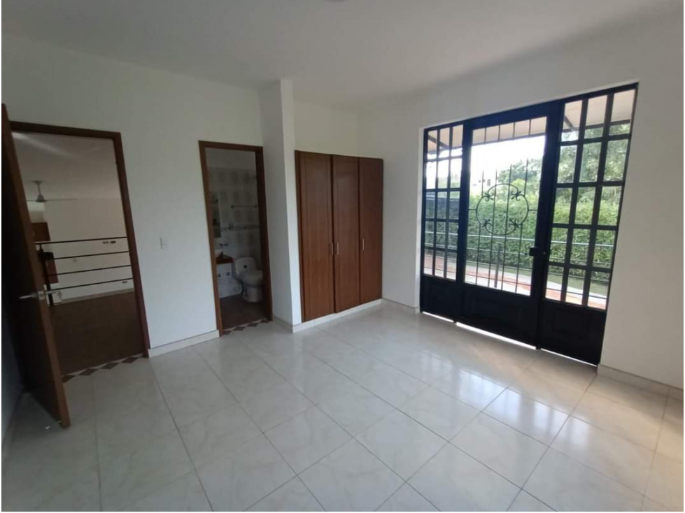 VENTA DE CASA CAMPESTRE DE 1100 M2 EN 650 MILL EN LA MESA CUND — foto 3