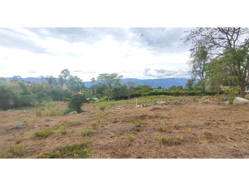 Venta de lindo lote de 1773 M2 en 240 mill en La Mesa Cund - 3