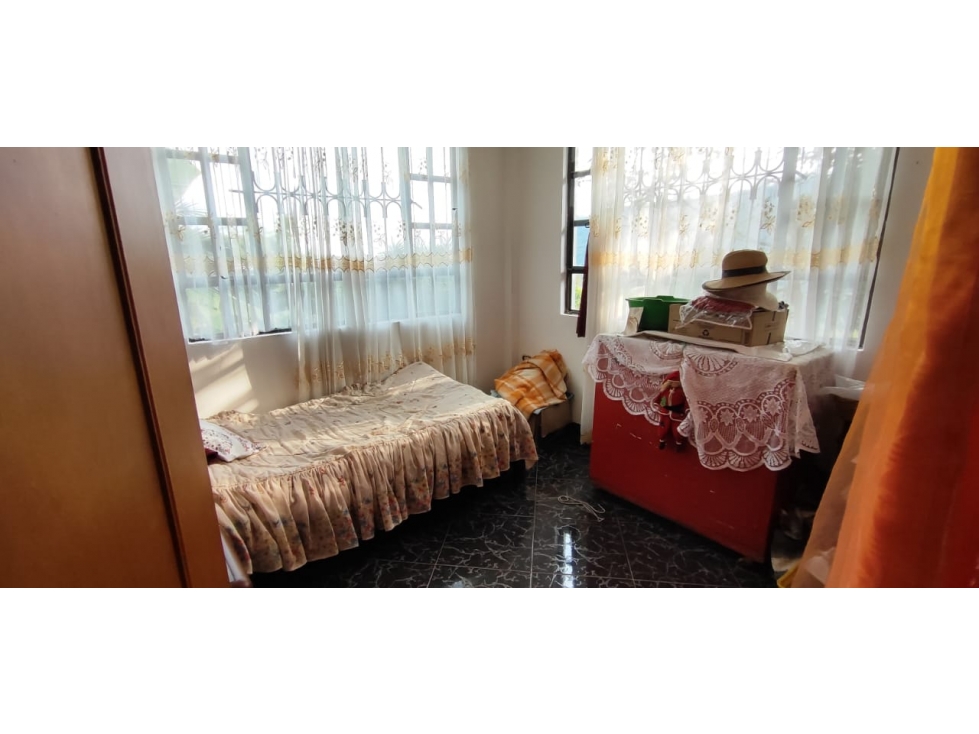 Venta de casalote de 1293 M2 en 280 millones en La Mesa Cund, COL — foto 4