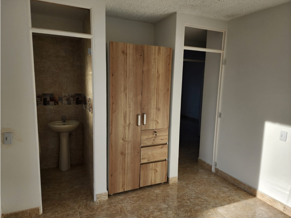 Venta de apartamento de 70,09 M2 en 235 mill en San joaquin, La Mesa — foto 3