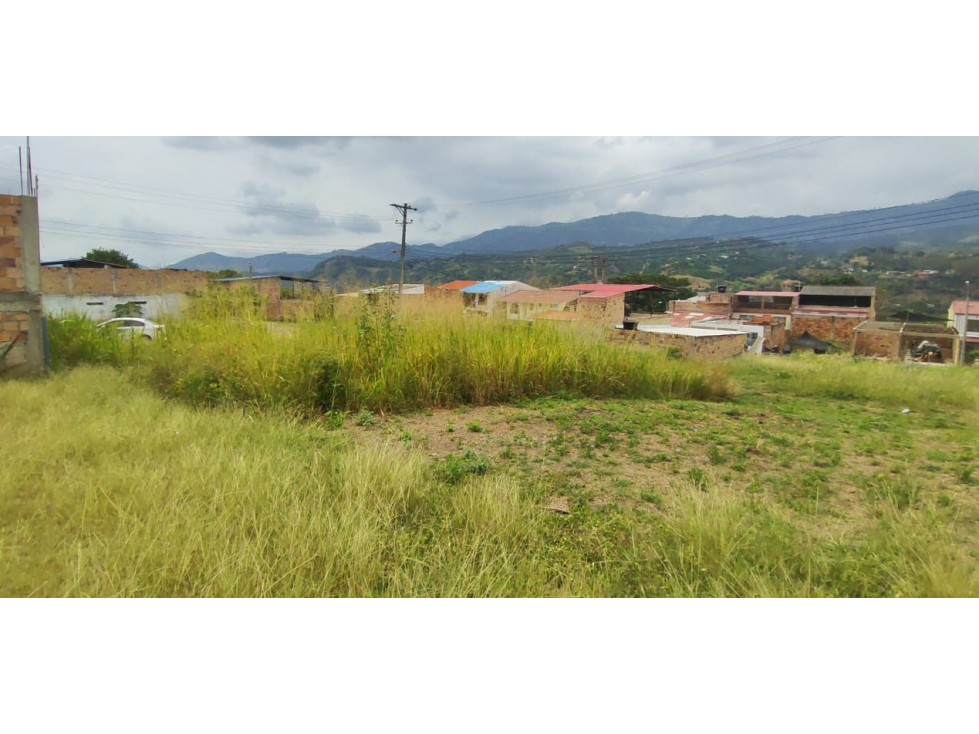 venta de lote urbano de 91 M2 en San Joaquin insp de La Mesa Cund — foto 2