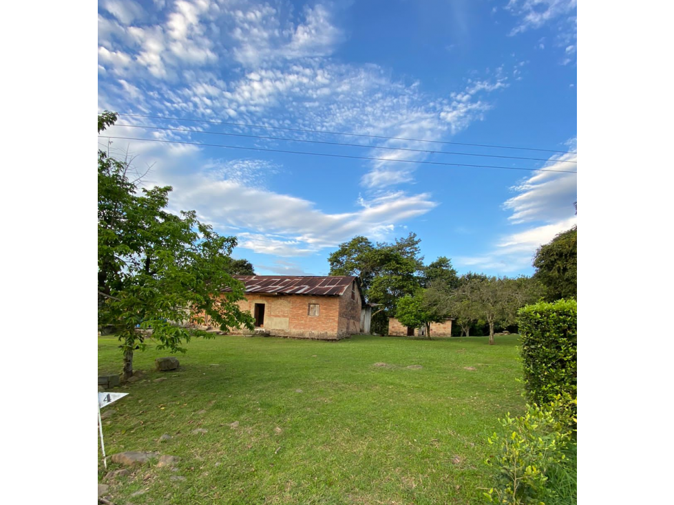 Lote en condominio de 1022 M2 en 250 mill neg a 6 min del centro — foto 2