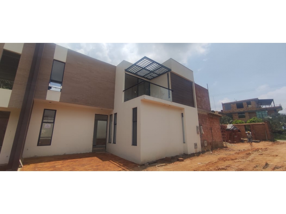 Se vende casa de 150 M2 en 410 MILL en La Mesa Cund, COL. — foto 4