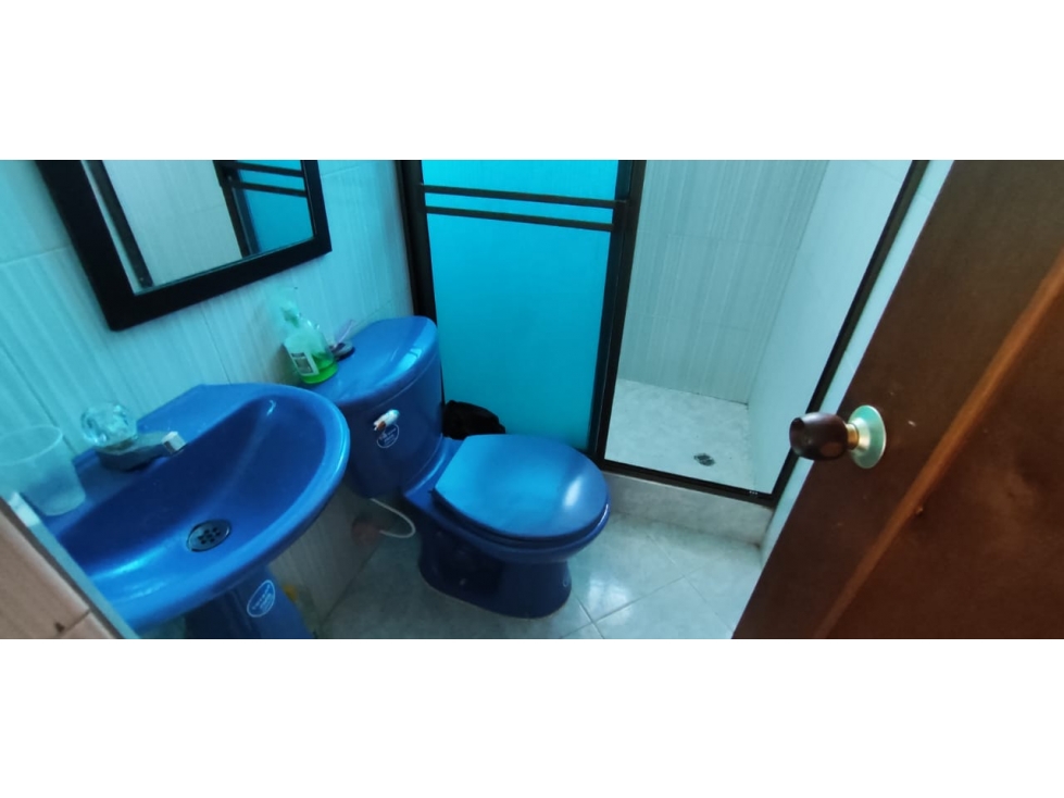 Venta de casalote de 1293 M2 en 280 millones en La Mesa Cund, COL — foto 6