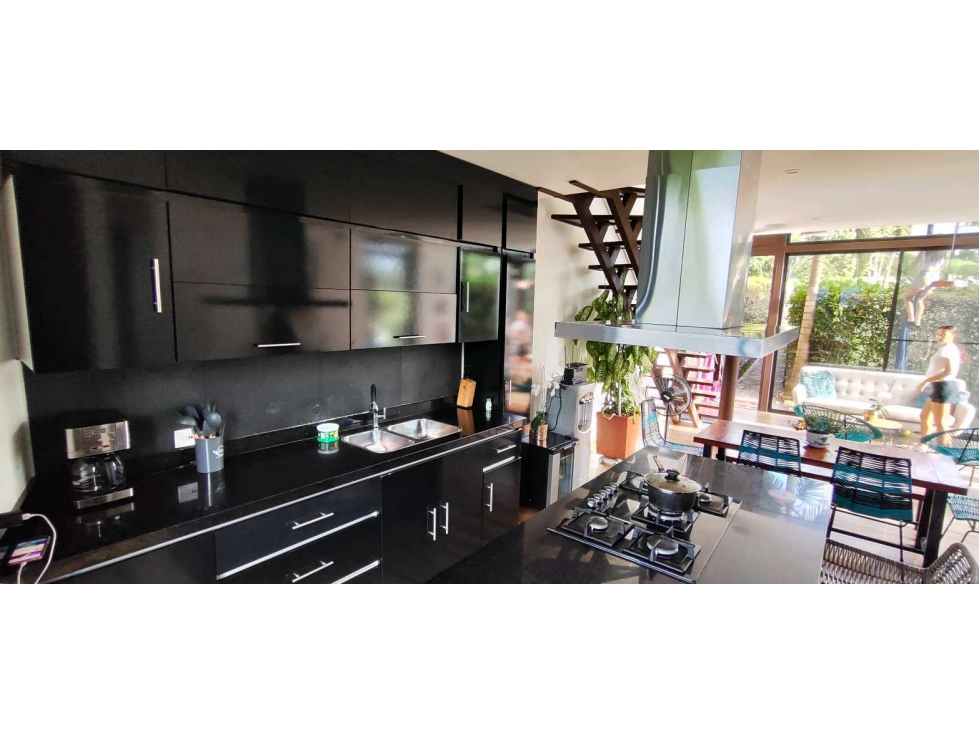 Espectacular casa de 220 M2 en 765 mill en #lamesacund con piscina — foto 4