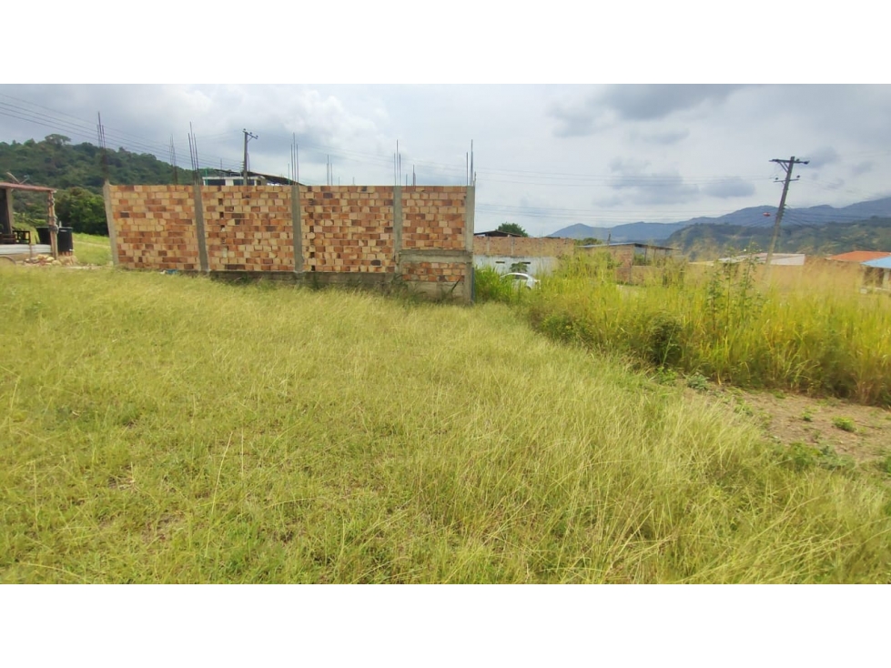 venta de lote urbano de 91 M2 en San Joaquin insp de La Mesa Cund — foto 3