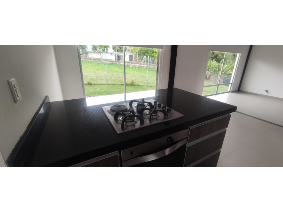 Venta de casa urbana de 500 M2 en 700 mill en La Mesa Cund, COL. — foto 5