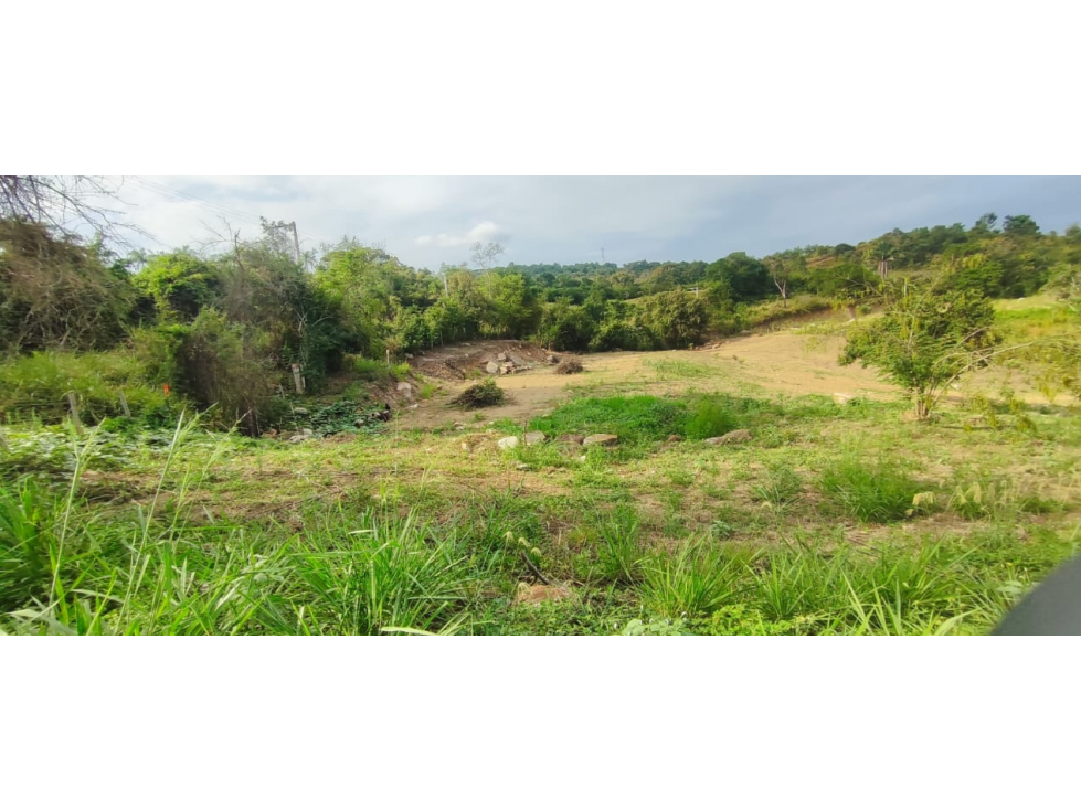 Venta de lote de 2420 M2 en 195 mill en La Mesa Cund, COL — foto 5