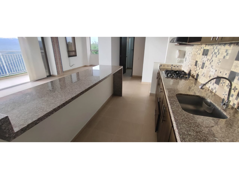 Apartamento de 87 M2 en 370 mill en La Mesa Cund, COL linda vista. — foto 5
