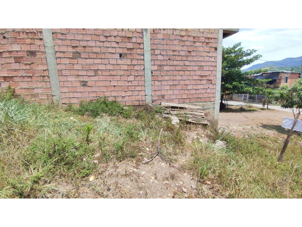 Venta de lote urbano de 160 M2 en 129 mill en San Joaquin, La Mesa - 6