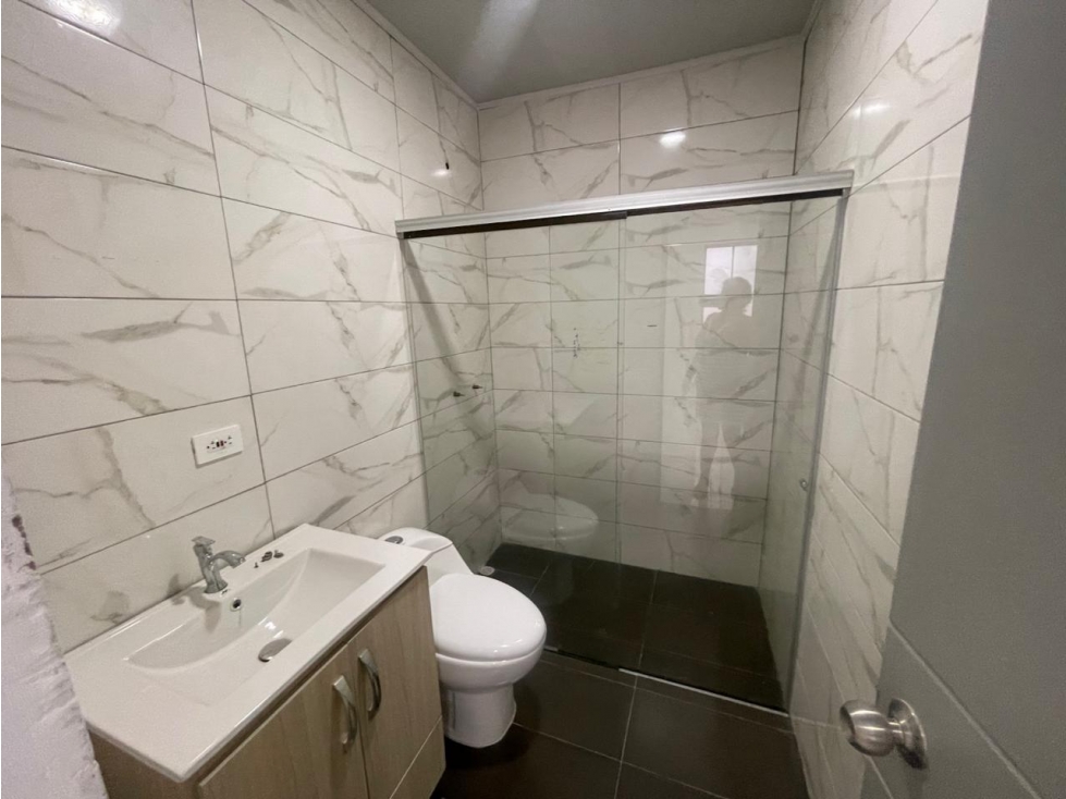 Apartamento de 94 M2 en 350 millones en La Mesa Cund, COL — foto 6