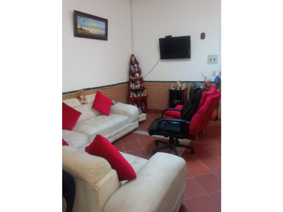 Se vende casa urbana de 150 M2 en La Mesa Cund, en 480 mill. — foto 2