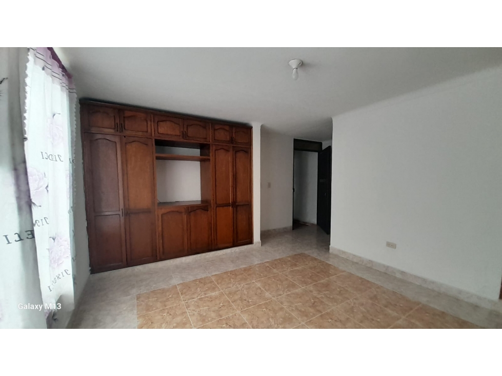 ARRIENDO APARTAESTUDIO SEGUNDO PISO EN LA PRADERA, JAMUNDI — foto 3