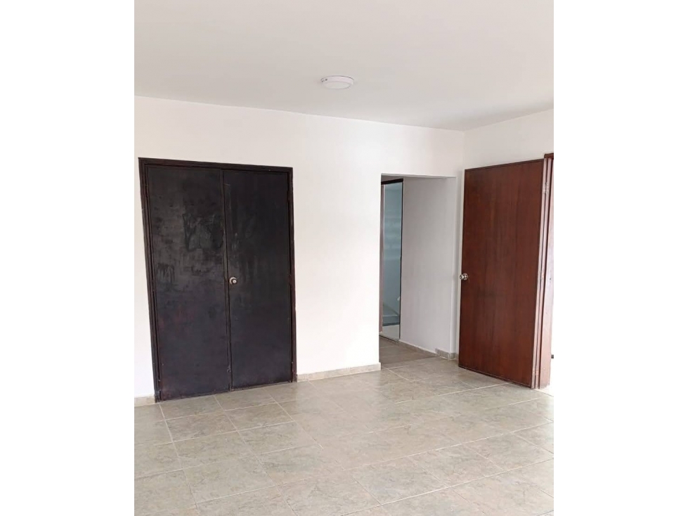 VENDO CASA COMERCIAL CON LOCALES, SANTA MONICA, CALI — foto 5