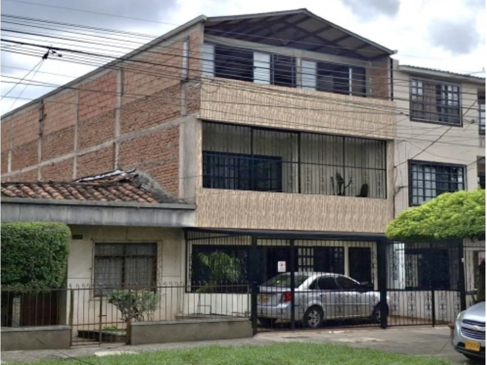 VENTA CASA BARRIO ARANJUEZ - CALI