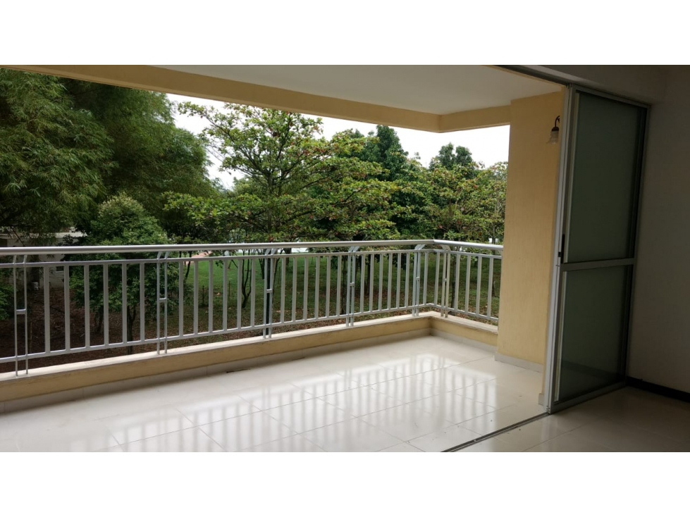 VENDO APARTAMENTO LAGOS DE VERDE ALFAGUARA, JAMUNDI — foto 3