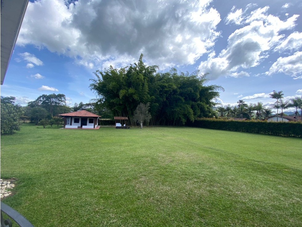 Venta de finca en Rionegro sector Llano Grande — foto 4
