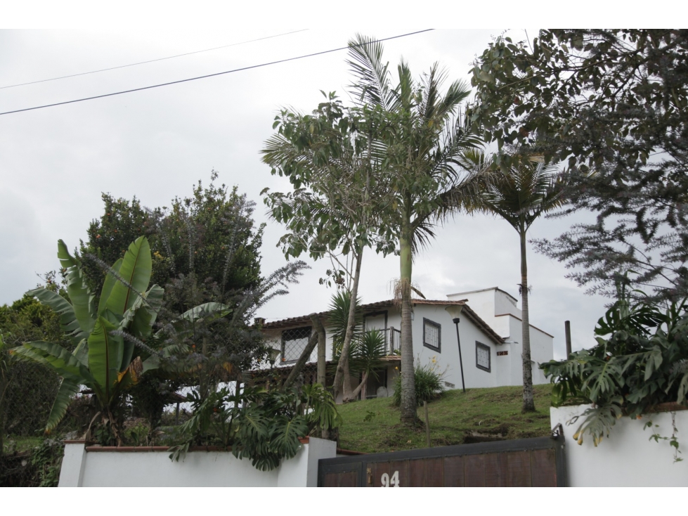Venta de finca en El Carmen de Viboral, Antioquia. — foto 3