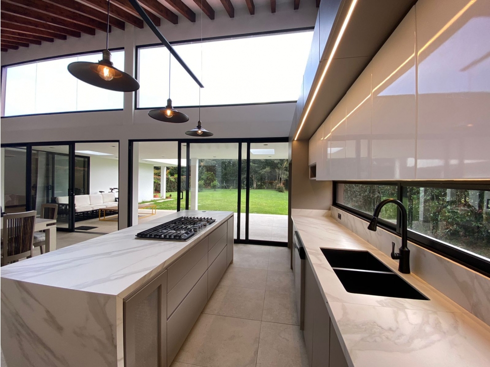 Venta de casa en Llanogrande, Rionegro. — foto 3