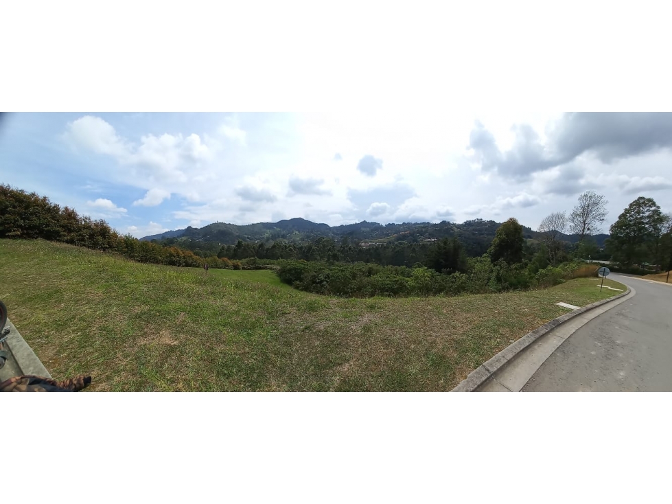 Venta de lote en parcelación de El Retiro, Antioquia