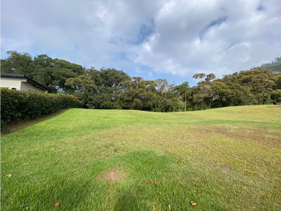 Venta de lote en exclusiva parcelación de La Ceja, Antioquia — foto 2