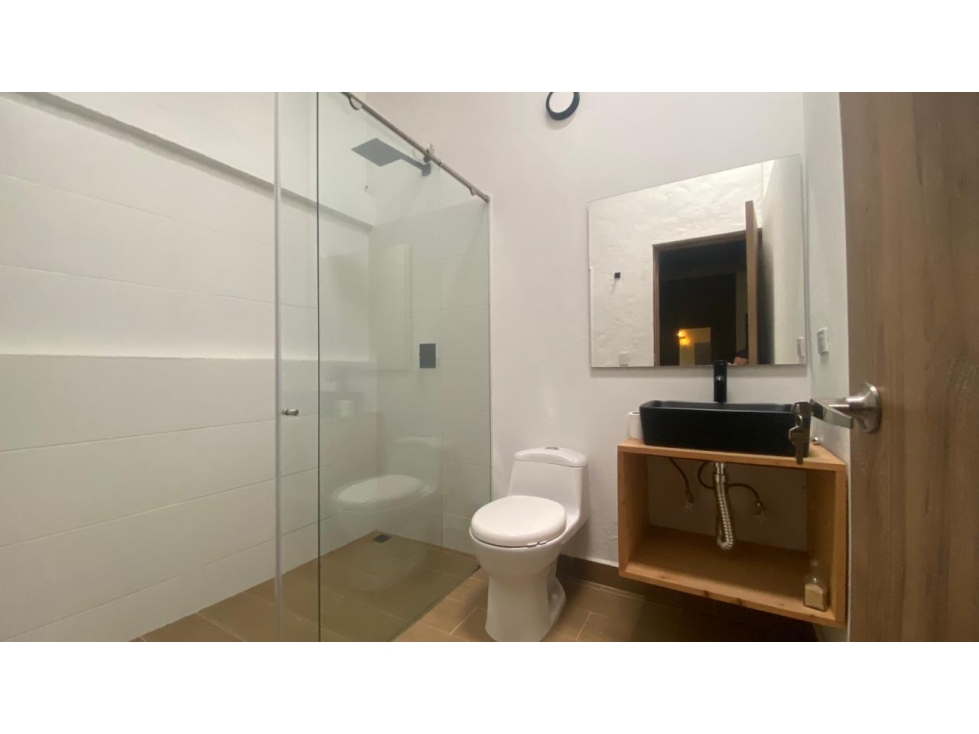 Venta de casa campestre en el Carmen de Viboral vereda Quirama — foto 3
