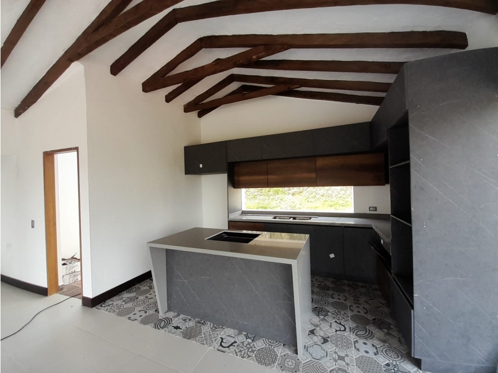 Venta de casa en parcelación de El Carmen de Viboral - 4