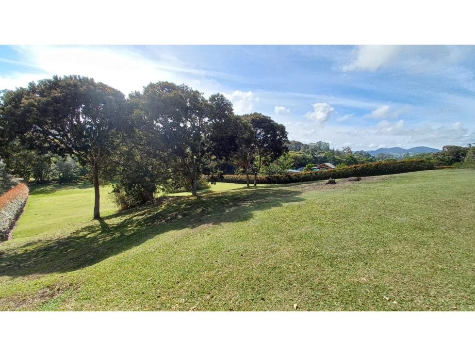 Venta de lote en exclusiva parcelación de Llanogrande, Rionegro. — foto 3