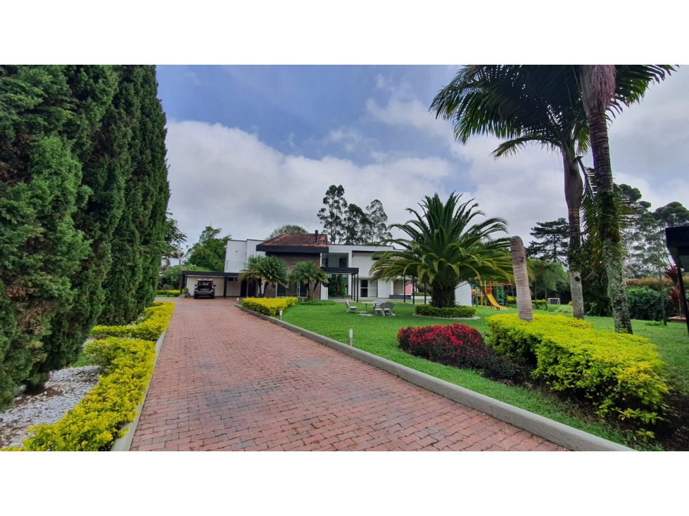 Venta de casa vía San Antonio - La Ceja