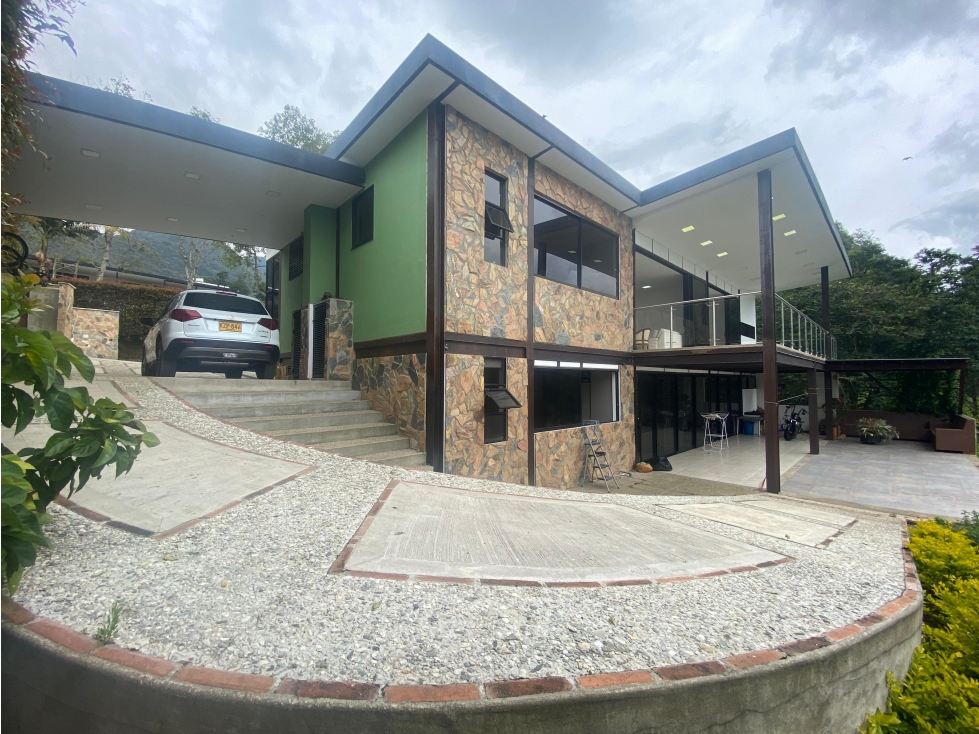 Venta de casa campestre en el Carmen de Viboral — foto 2
