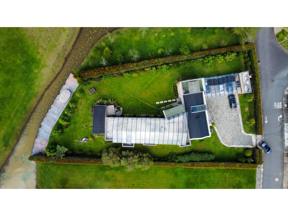 Venta de casa en exclusiva urbanización de Llano Grande Antioquia — foto 4