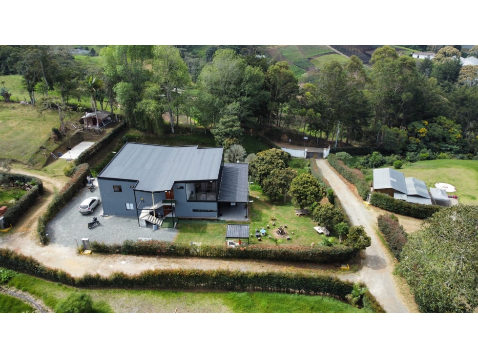 Venta de casa lote en unidad cerrada de El Carmen, Antioquia — foto 2