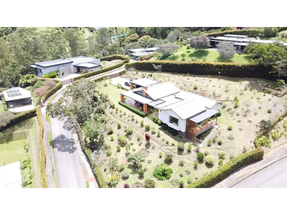 Venta de casa campestre en el Carmen de Viboral — foto 2