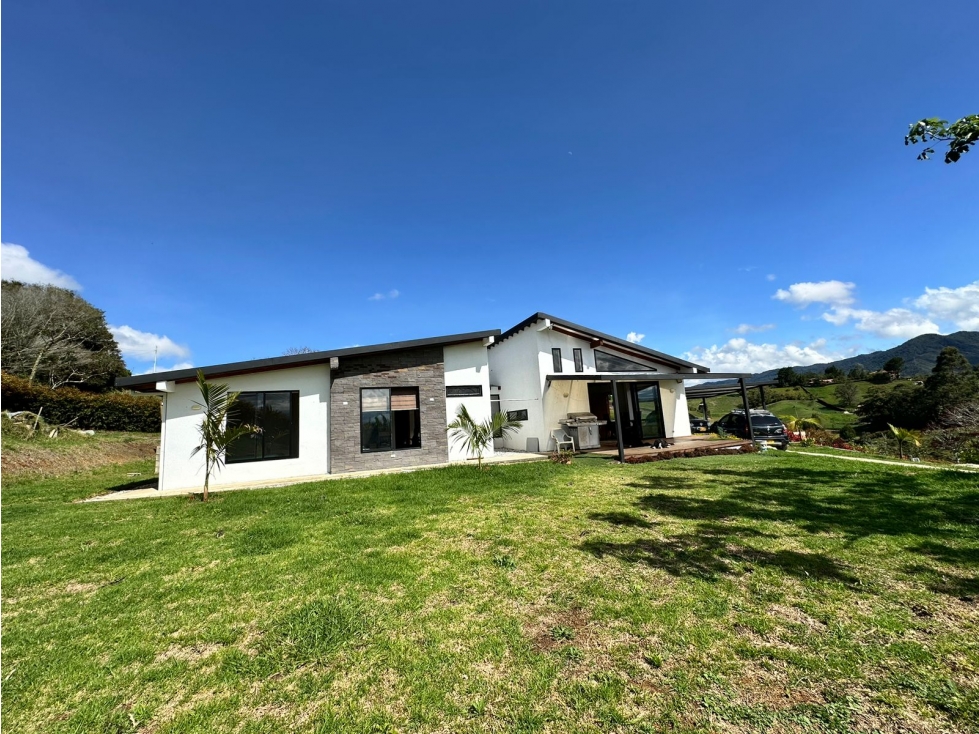 Venta de casa campestre en el Carmen de Viboral — foto 5