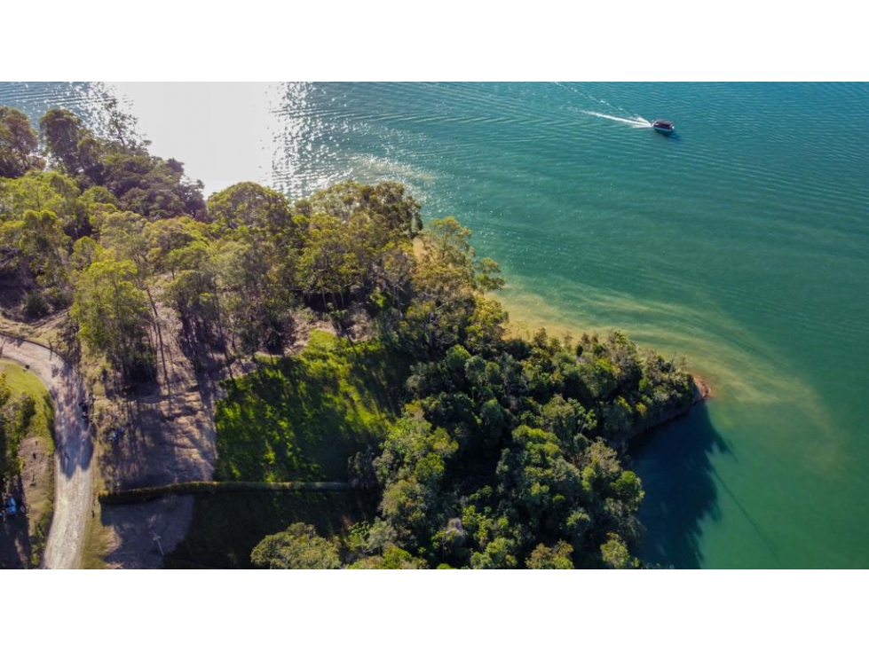 Venta de lote en Guatapé Antioquia