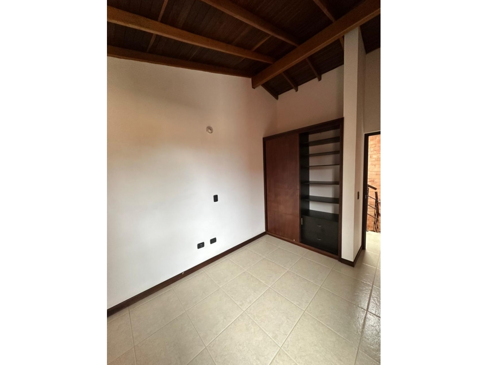 venta de casa en la ceja sector el tambo, urbanizacion nueva escocia — foto 2
