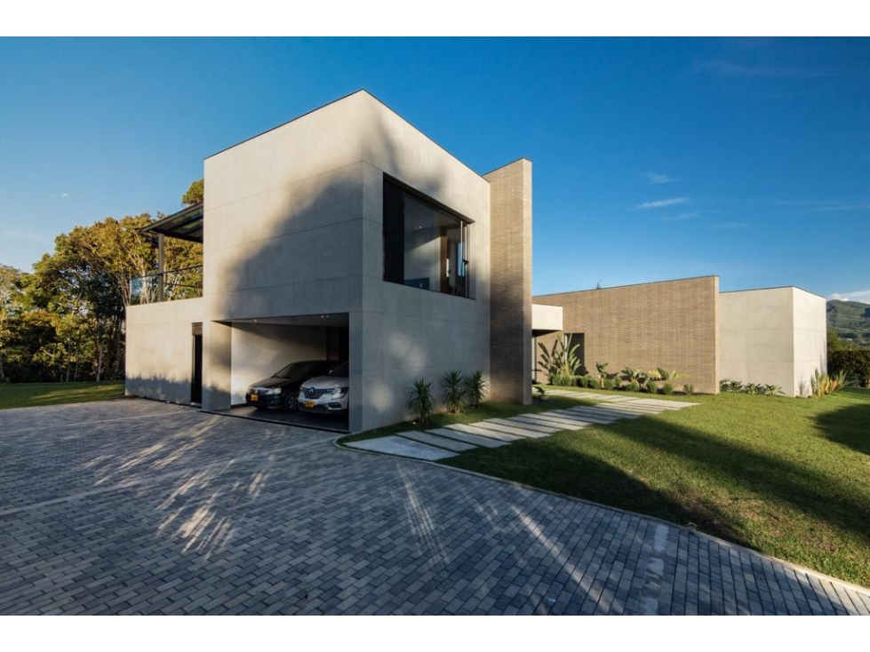 Casa moderna en Parcelacion cerrada vía san antonio la ceja — foto 3