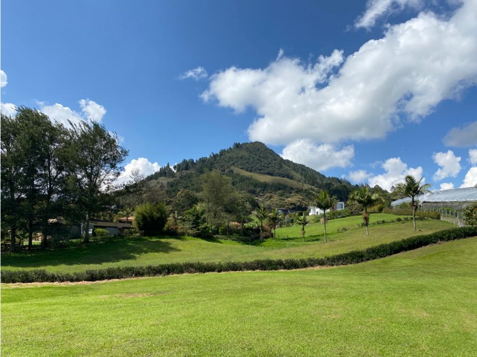 Venta de lote en exclusiva parcelación de La Ceja Antioquia — foto 2