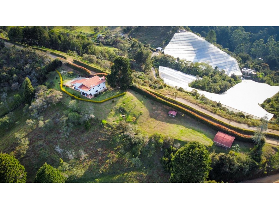 Venta de casa finca en Guarne Antioquia