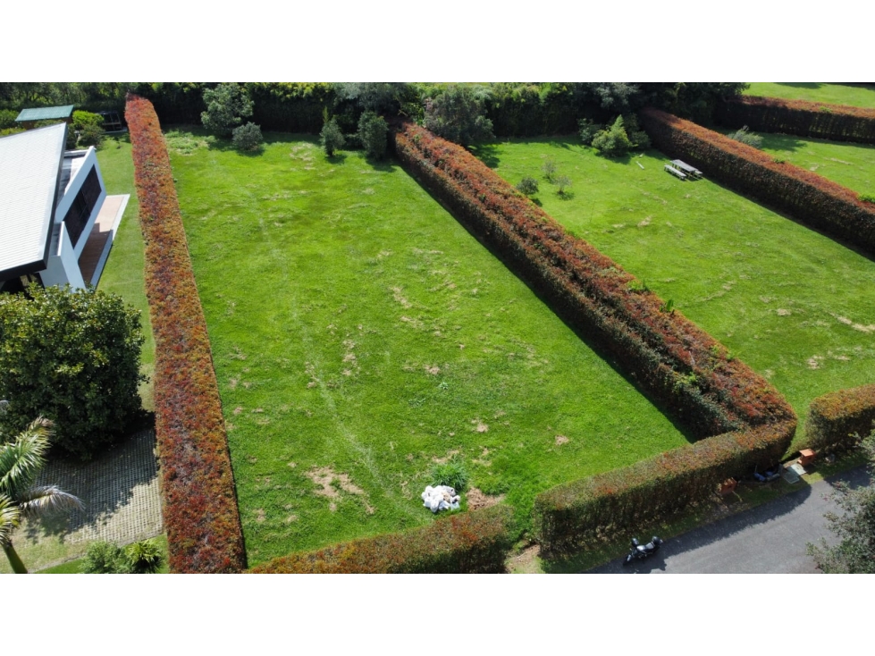 Venta de lote en exclusiva parcelación de Llanogrande, Rionegro. — foto 3