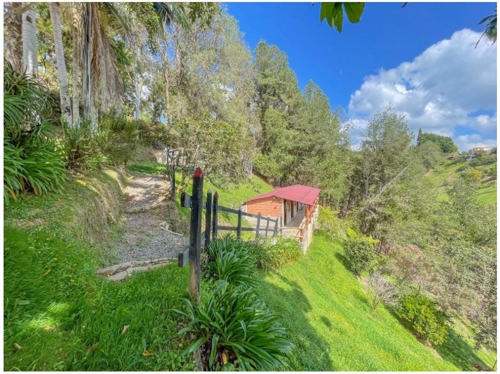 Venta de casa campestre en El Peñol, Antioquia - 3
