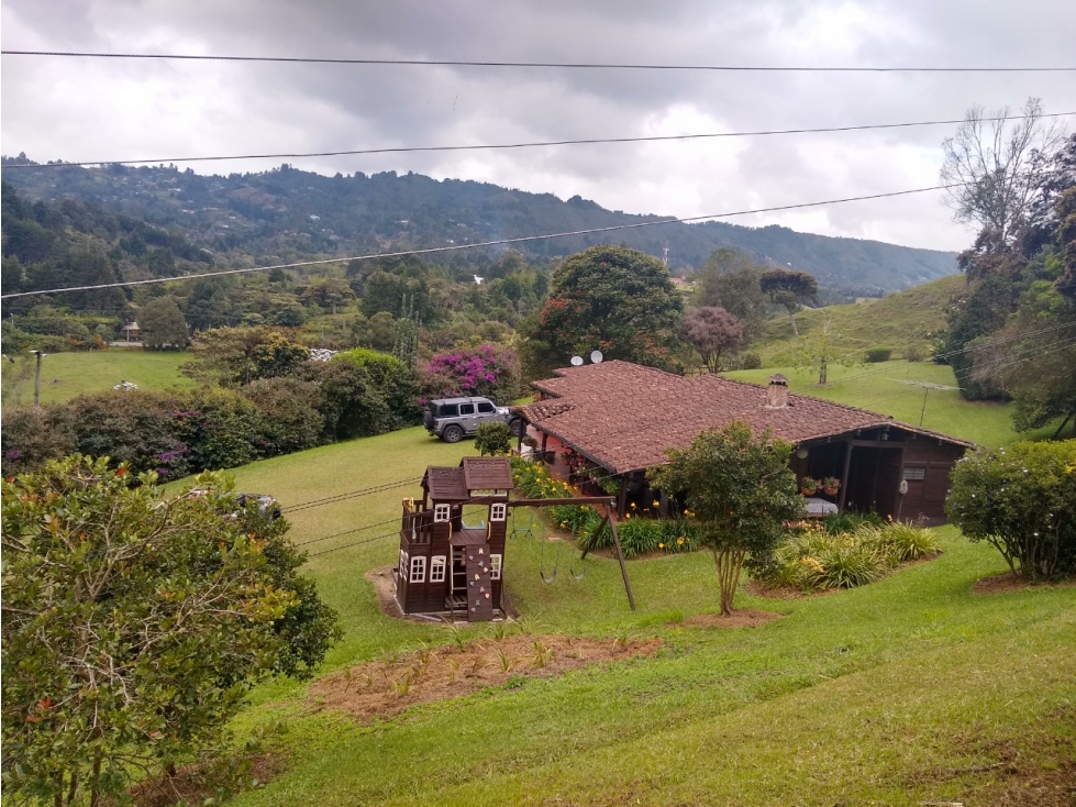 Venta de finca cerca al aeropuerto José Maria Córdova — foto 4