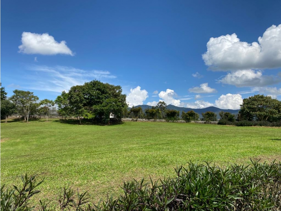 Venta de lote en exclusiva parcelación de La Ceja Antioquia — foto 4